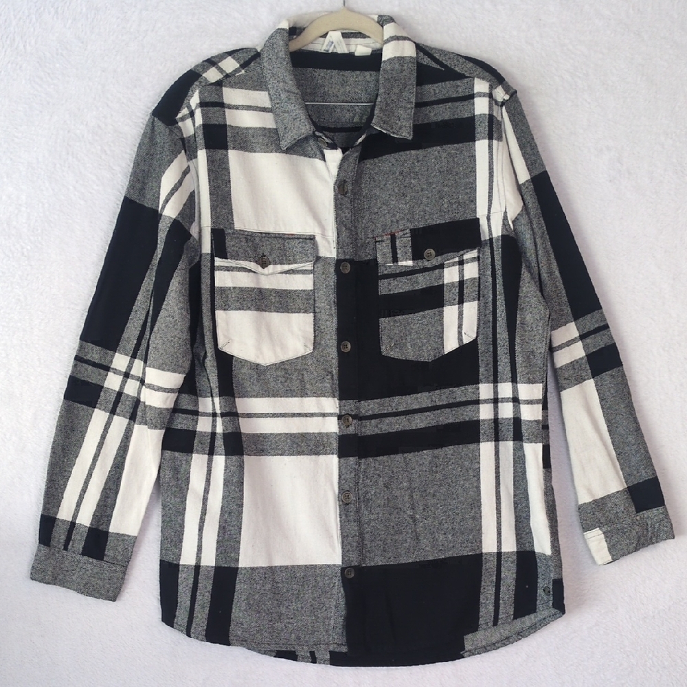 ROXY Women's Black & White Flannel Oversized Plaid Shacket Shirt Size M